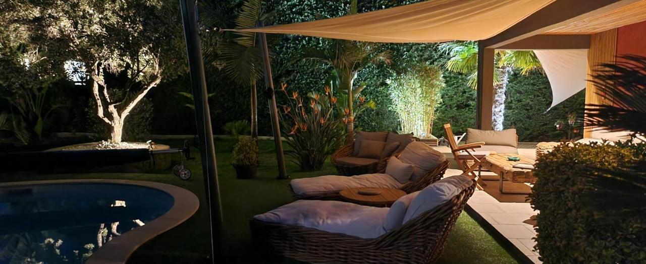 Chambre D'Hotes Casa Lucia フュリアニ エクステリア 写真