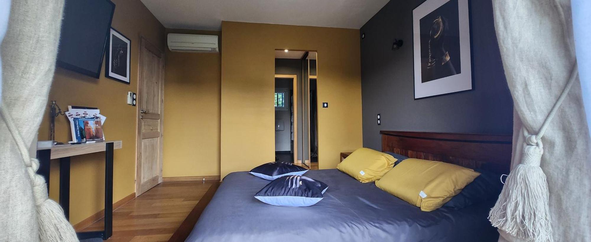 Chambre D'Hotes Casa Lucia フュリアニ エクステリア 写真